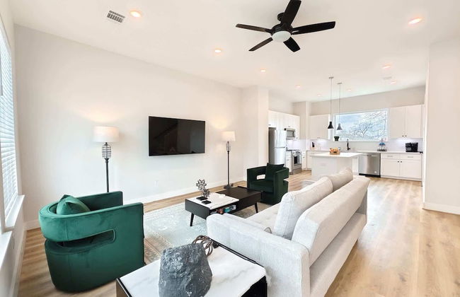 Northside Retreat Chic 3 Bdr, Pet Friendly! - Foto 15