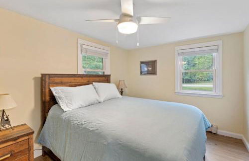 Gorgeous House on Highland Lake - Foto 8