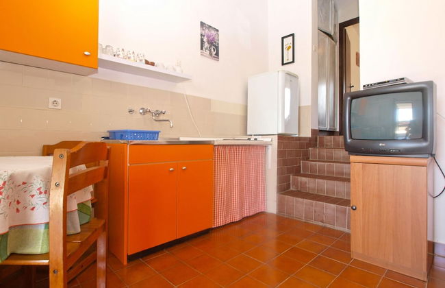 Apartment 1669 - Photo 25