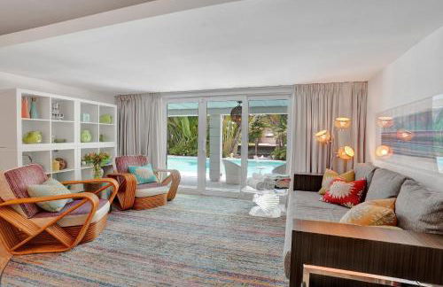 New! Waterfront Heated Pool, Fishing Pier, Designer Touches, 2mi to Beach - Photo 6