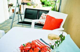 Home Suites - Photo 53