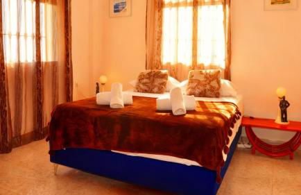 Villa Clara beautiful villa, heated pool, 10 min beach by Rentasunnyplace - Foto 14