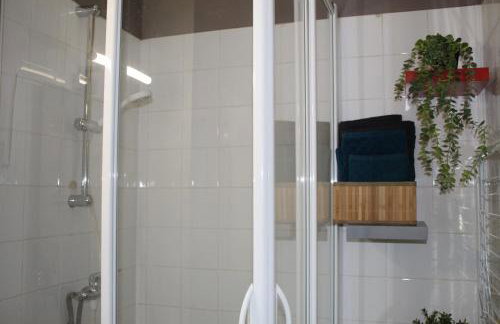 La Station - À proximité immédiate de la gare - Photo 2