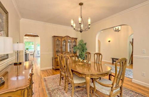 Chic Sky Valley Resort Home on Golf Course! - Foto 7