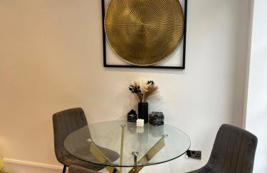 Stunning Open Plan 3 Bedroom House - Photo 11