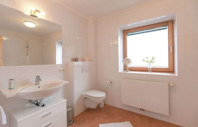 Unique Chalet in the Center of Elmau Near Skilift - Foto 24