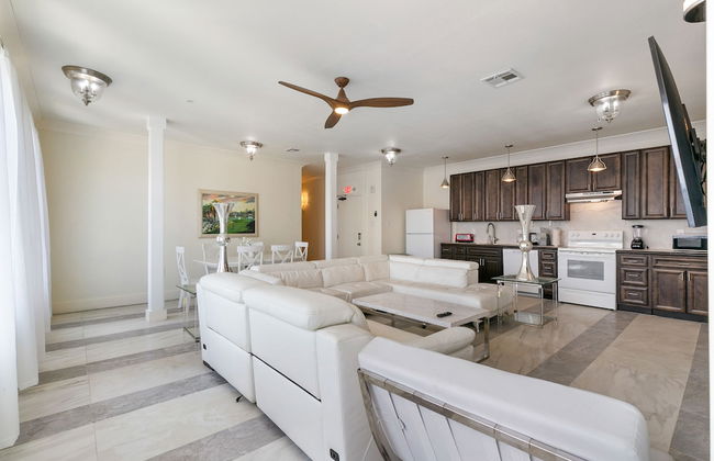 Stunning Condos Near French Quarter - Foto 61