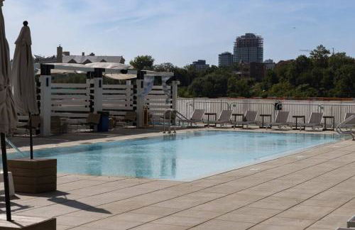 Modern Loft 15 Min from NYC with City View & Pool - Foto 4