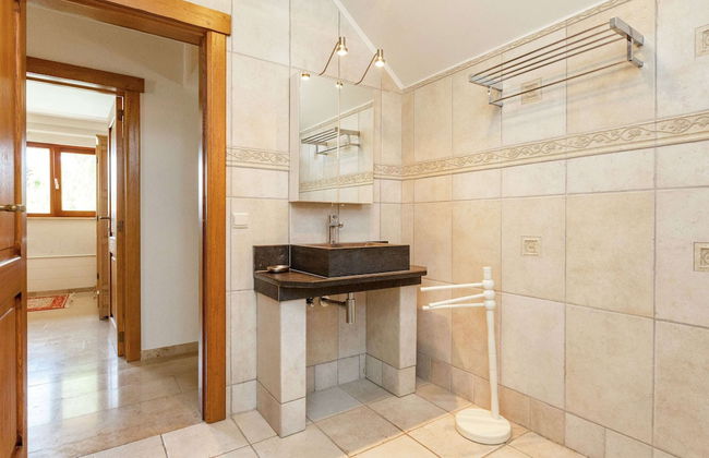 Villa Stay With Pool & Sauna - Foto 25