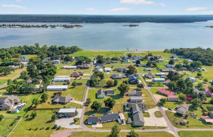 Renovated 4BR Lake Texoma Retreat with Hot Tub - Foto 57