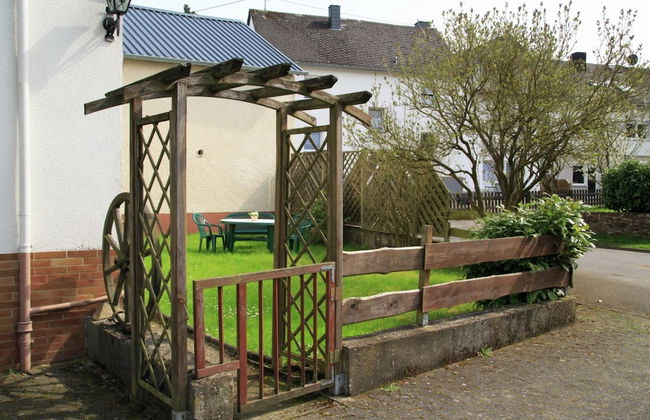 Spacious Holiday Home in Ulmen Near the Centre - Foto 12