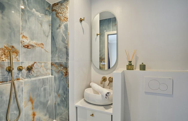 Eiffel Tower Apartment Invalides - Photo 10