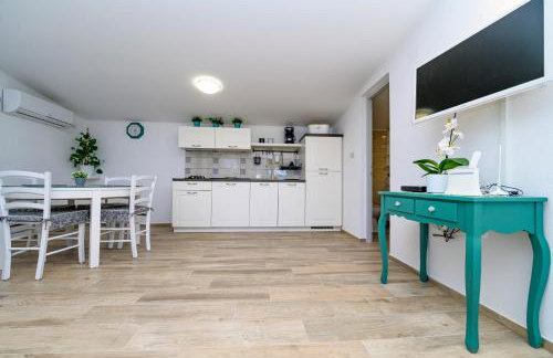 Krcina Holiday Home - Photo 12