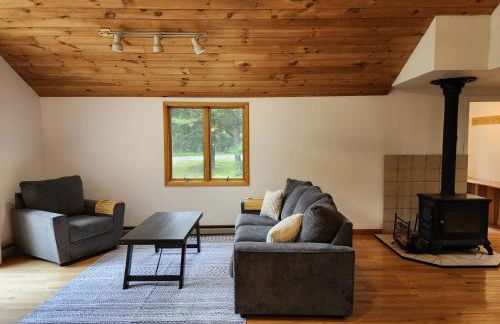 Rustic Catskills Cabin with Hot Tub and Mountain Views - Foto 9