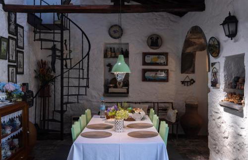 Casa Tradicional da Vila - Photo 20