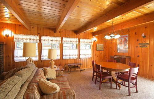 Lancaster Cabin - Foto 1