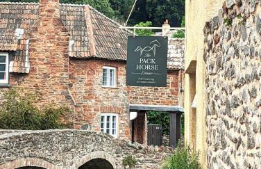 The Pack Horse Exmoor National Park Allerford Riverside Cottage & Apartments - Photo 1