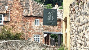 The Pack Horse Exmoor National Park Allerford Riverside Cottage & Apartments - Foto 1