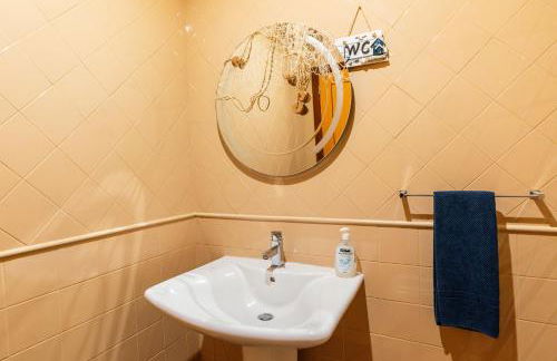 Casa Agrela by Rent2U, Lda Swimming Pool & Jacuzzi - Photo 17