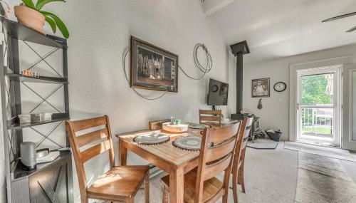 Cloudcroft Townhome on Golf Course with Deck! - Foto 5