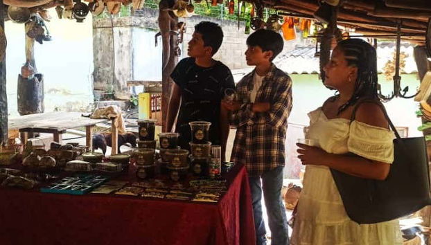 Visitez les boutiques d'artisanat