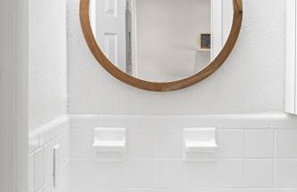 Stylish 2 BR Condo - Close to Riverwalk - Foto 45