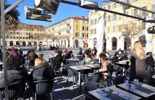 Charmant studio tout proche du port - Photo 17