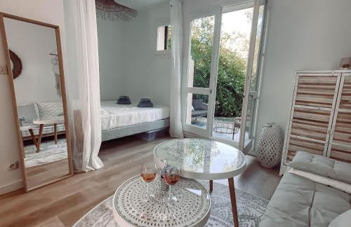 Ravissant T1 avec jardinet proche de la mer - Foto 2