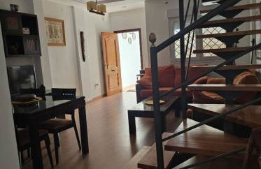 Céntrico adosado cerca de la playa - Foto 5