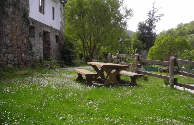 Apartamentos El Llago - Photo 25