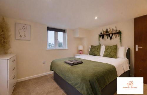 4 BR - Sleeps 12 - Long Stays - Free Parking - Foto 13