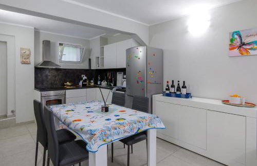 319 - Casa Valentina a Ventimiglia - A 300metri dal Mare - Foto 13