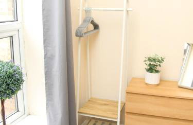 Inviting 2-Bed apartments - Perfect for Contractors & Business Travellers Parking - Wi-Fi - Netflix - Foto 40