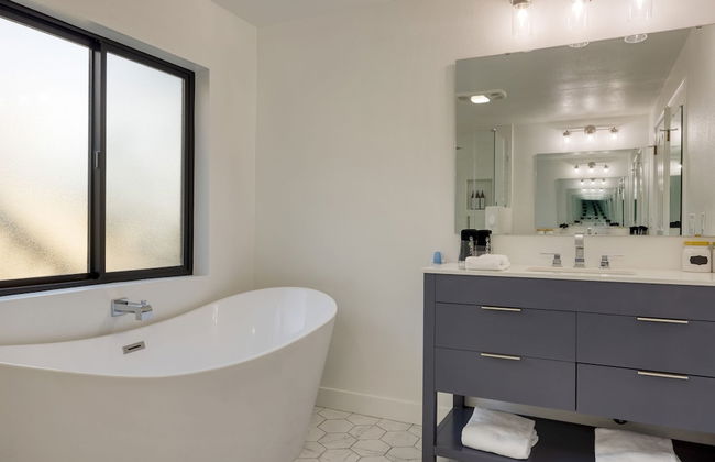 Terrace Hill Modern Paso Robles Escape Near Wineries Dining and Hot Springs - Photo 25