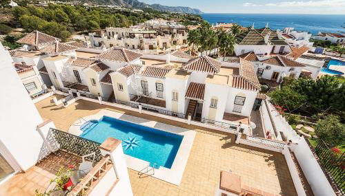 Apartamentos Chimenea - Photo 2