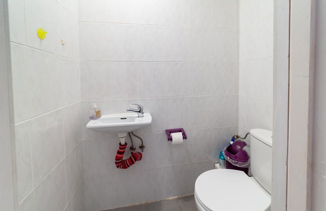 Family Villa Near Lake - Photo 22