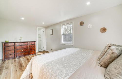 South Bend Home with Gas Grill Near Universities! - Photo 11