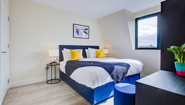 Hybrid Resi - London, Sutton, on-site Car or Van parking - Foto 2, Habitación