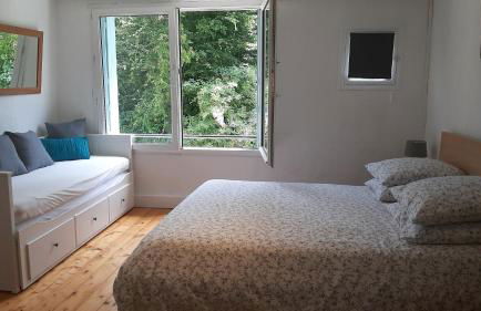 Gîte Déco terrasse ensoleillée et Wi-Fi - Foto 12