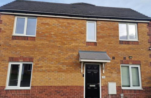 Entire 3 bedroom luxurious house, Wigan , Manchester - Foto 29