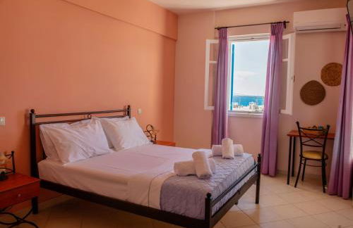 Dafnis Koufonisia - Foto 3