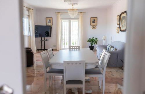 Gran villa los Manantiales - Photo 60