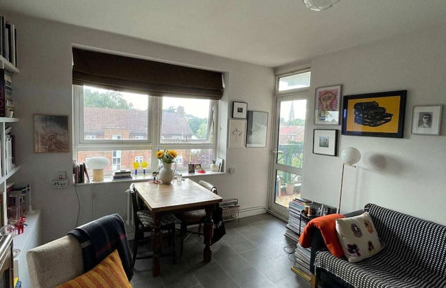 Contemporary 1BD Flat W/balcony - Stoke Newington! - Foto 9