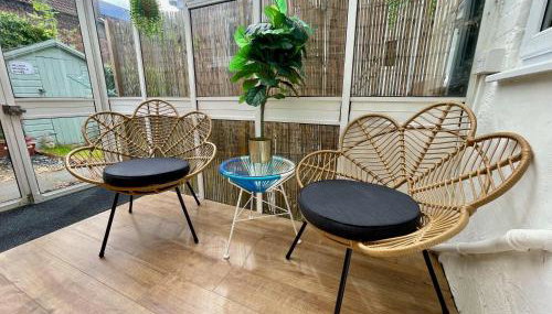 Charming Terrace Home, Nantwich -Near train station & Town - Foto 2, sunbed