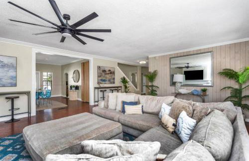 Huge 8BR wHTD Pool Ensuites Games Near Beach - Foto 69