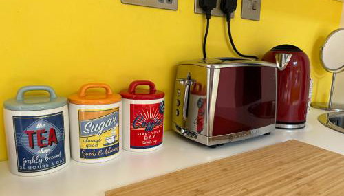 Cherry Cottage Retro Stay, Stourport-on-Severn - Foto 2, toaster