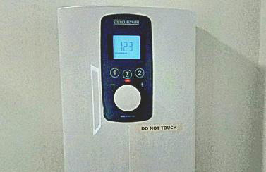 All modern Studio with private entry & parking. - Foto 21