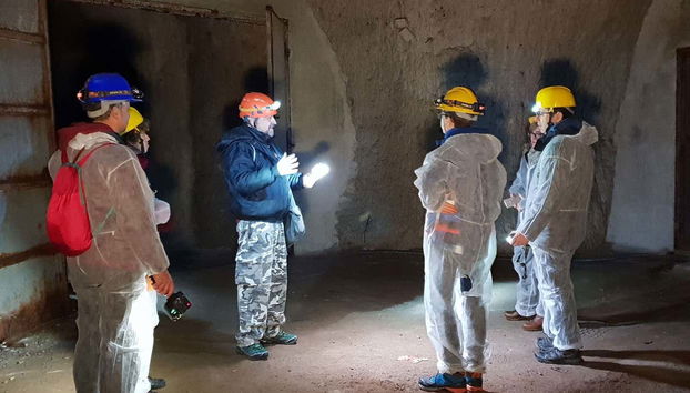 Be an archeologist for a day