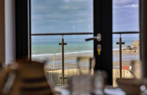 Finest Retreats - No 1 Sand Banks - Photo 17