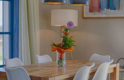 Reetland am Meer - Premium Reetdachvilla mit 3 Schlafzimmern, Sauna und Kamin F23 - Foto 5